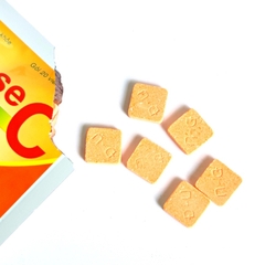 Kẹo Ngậm C Glucose Đại Uy Bổ Sung Vitamin C, Tăng Cường Sức Đề Kháng Cho Cơ Thể