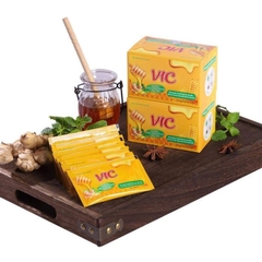 Hộp 12 Gói Siro Ho VIC Hỗ Trợ Giảm Ho, Đau Đầu, Hắt Hơi, Sổ Mũi, Cảm Lạnh