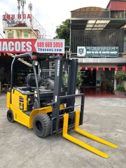 XE NÂNG ĐIỆN NGỒI LÁI KOMATSU 2.5 Tấn FE25-1 (2020)