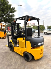 XE NÂNG ĐIỆN NGỒI LÁI KOMATSU 2.5 Tấn FE25-1 (2020)