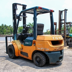Toyota Nhật Bãi 2.5 Tấn 7FD25