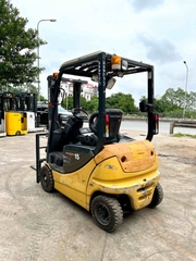 XE NÂNG ĐIỆN NGỒI LÁI KOMATSU 1,5 Tấn FB15-12 (2013)