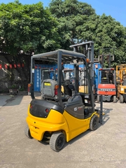 XE NÂNG ĐIỆN NGỒI LÁI KOMATSU 1,5 Tấn FB15-12 (2014)