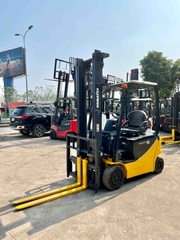 XE NÂNG ĐIỆN NGỒI LÁI KOMATSU 1,5 Tấn FB15-12 (2014)