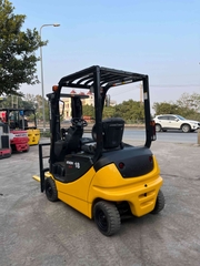 XE NÂNG ĐIỆN NGỒI LÁI KOMATSU 1.8 Tấn FB18-12 (2013)