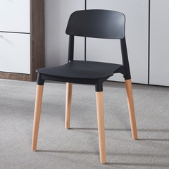 Ghế ăn mặt nhựa đúc chân gỗ S3022
