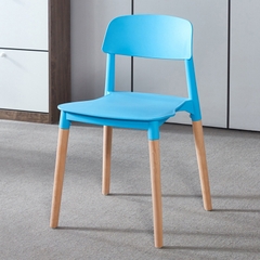 Ghế ăn mặt nhựa đúc chân gỗ S3022