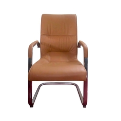 Ghế chân quỳ nệm bọc da GVP-17