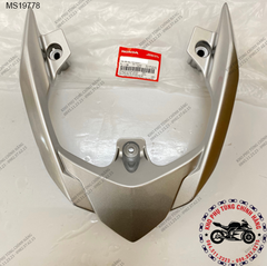 Tay dắt sau dành cho xe Air Blade 125 đời 2015-2016. Có 2 màu: Bạc-Đen