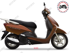 Bộ nhựa dàn áo Lead 110cc- 2012. Có 5 màu: Xanh nhạt- Đỏ đậm- Nâu-Trắng-Vàng đổi màu.