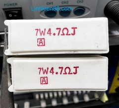 Điện Trở Cắm Sứ Trắng 4R7 4.7R 7W Dáng Đứng