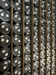 Tụ Aishi 250V 470UF 25x35mm mới chính hãng