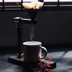 Bộ pha cafe gỗ V60, 1 phễu, YOLO ON