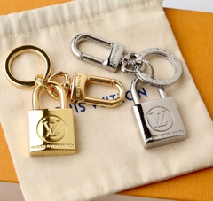 LOUIV Lock Key Chain