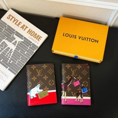 LOUIV Passport Cover