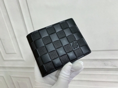 LOUIV Multiple Wallet