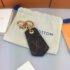 LOUIV Key Charm