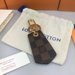 LOUIV Key Charm