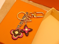 LOUIV Key Chain