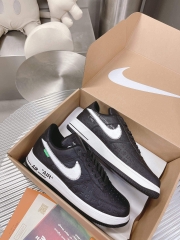 Nike Air LV Sneakers