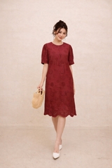 Đầm Ren Suông Cotton Thêu Đục Lỗ Lót Thun D12481LW02