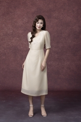 SWANLAKE | Váy Đầm Nữ Chất Tơ Cotton Thêu Hoa Cổ Chữ V Tay Ngắn Chiết Eo Đi Tiệc Công Sở D13286LW01