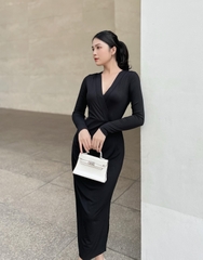 Đầm Phom Suông Xếp ly Tay Dài Thun Gân Swanlake - D10536LW01