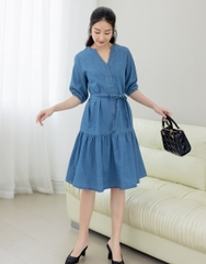 Đầm Jean Wash Cột Dây Phom A Xoè Cổ Trụ - D11609LW01