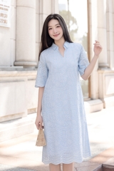 Đầm Sơ Mi Phom Suông Tay Ngắn Chất Liệu Cotton thêu Swanlake - D12320LW01