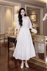 SWANLAKE | Váy Đầm Nữ Maxi Suông Cổ Trụ Cài Nút Cotton Phối Ren Dây Thắt Eo Tay Lỡ Công Sở D12821LW01
