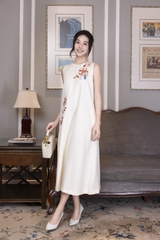 SWANLAKE | Váy Đầm Nữ Maxi Suông Sát Nách Có Túi In Hoa Hè Vải Lụa Dày Co Giãn Du Lịch Biển D12755LW01