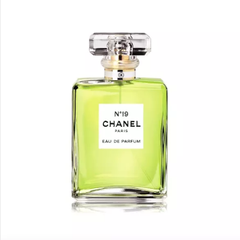 CHANEL Chanel No.19