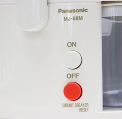 Máy ép trái cây Panasonic MJ-68MWRA