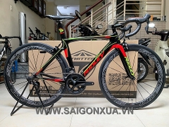 Xe đạp đua RIDLEY NOAH SL: Khung, vành Full carbon, Full group Shimano 105 R7000