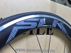 Bộ bánh xe GIANT P-SLR 1 AERO Carbon má nhôm (hàng theo xe, mới 100%)