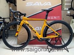 Xe đạp đua SAVA X3 PLUS 2022 - Khung full Carbon, full groupsets Shimano ULTEGRA R8000. Màu Vàng gold