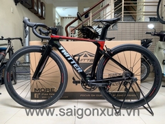 Xe đạp đua TWITTER R5 (2022) - Khung, vành full Carbon, groupsets SHIMANO 105 R7000 11 líp. Màu Đen đỏ