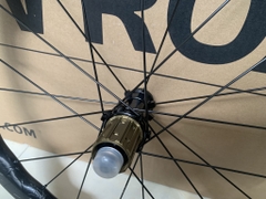 Bộ Vành (bánh) xe đạp 20 inch THE PANTAHI gợn sóng, thắng dĩa center lock - Full Carbon, mới 100%