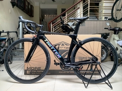 Xe đạp đua TWITTER R5 (2022) - Khung full Carbon, groupsets RETROSPEC 11 líp. Màu Đen