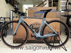 Xe đạp thể thao Road bike tay lái ngang TWITTER R3 2023 - Khung full Carbon, groupsets Retrospec 11 LÍP. Màu Xám xi măng