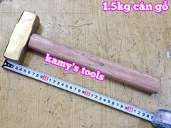 Búa đồng thau đầu vuông cán gỗ 1.5kg dài 340mm Kamytools KMT-562615