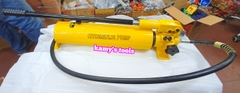 Bơm tay thủy lực TLP HHB-700a dài 715mm 2700cm3 dầu