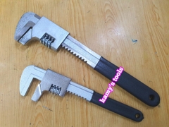 Mỏ Lết Ngang Không Răng 11 inch 15 inch 285mm 375mm ( giá bán 1 cái)