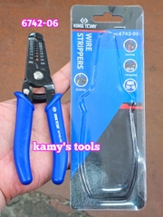 Kìm tuốt dây điện kingtony 0.5-5.5mm2 model 6741-06