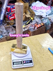 Búa đồng thau đầu vuông cán gỗ 2kg dài 380mm Kamytools KMT-562620