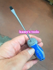 Tua vít dẹp cán cao su Kingtony 3.2mm dài 75mm Kingtony model 14220303