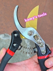 Kéo cắt cành cây trợ lực thép SK-5 lưỡi vàng dài 215mm