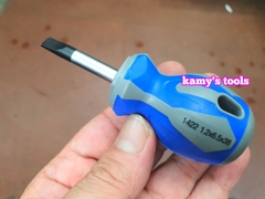 Tua vít dẹp lùn cán cao su Kingtony 6.5mm dài 38mm model 14226514