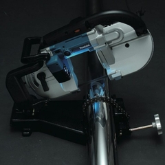 Máy cưa vòng Makita 2107FK (120MMX120MM)