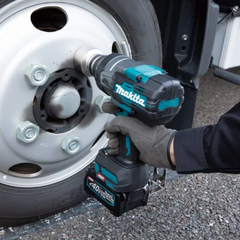 Máy siết bu lông dùng pin Makita TW001GM204